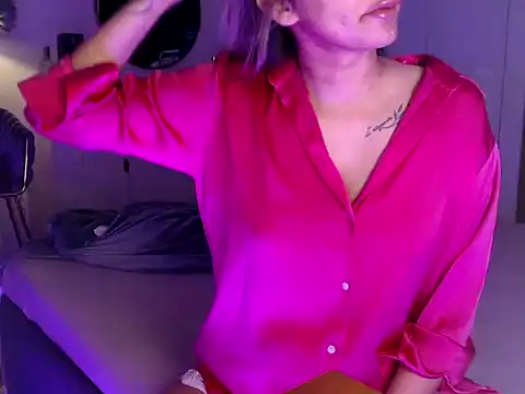 trippy tina online show from June 21, 2026, 5:52 pm