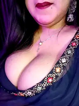 Suhanakhan00 online show from February 19, 2025, 4:55 am