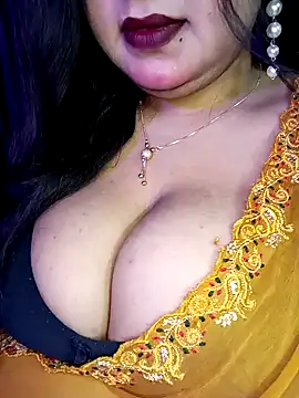 Suhanakhan00 online show from March 2, 2025, 5:44 am