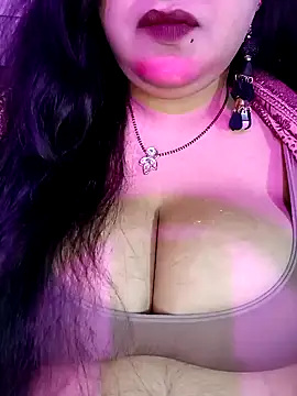 Snapshot of Suhanakhan00 chatting on November 20, 2025, 5:08 am Suhanakhan00 online show from November 20, 2025, 5:08 am