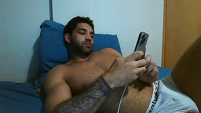 Snapshot of macho_fit chatting on July 11, 2026, 12:22 am macho fit online show from July 11, 2026, 12:22 am