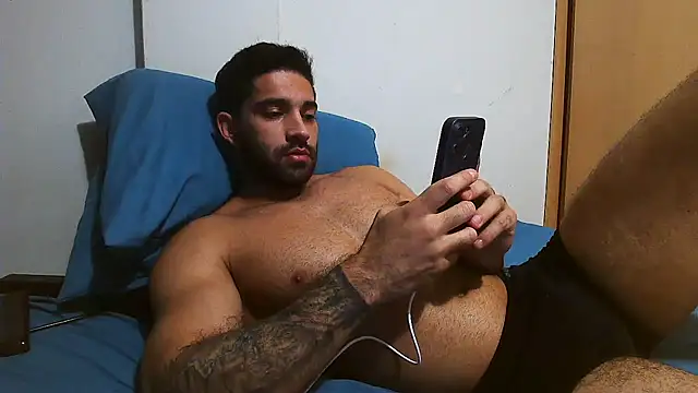 Snapshot of macho_fit chatting on June 13, 2026, 7:45 pm macho fit online show from June 13, 2026, 7:45 pm