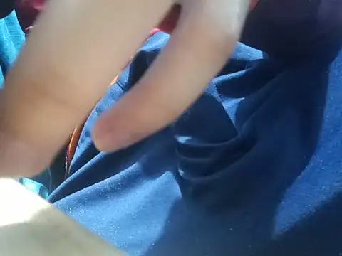 SALLY OMAR  online show from April 3, 2026, 12:17 am