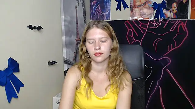 Snapshot of StellaCRL chatting on July 4, 2026, 6:45 pm StellaCRL online show from July 4, 2026, 6:45 pm