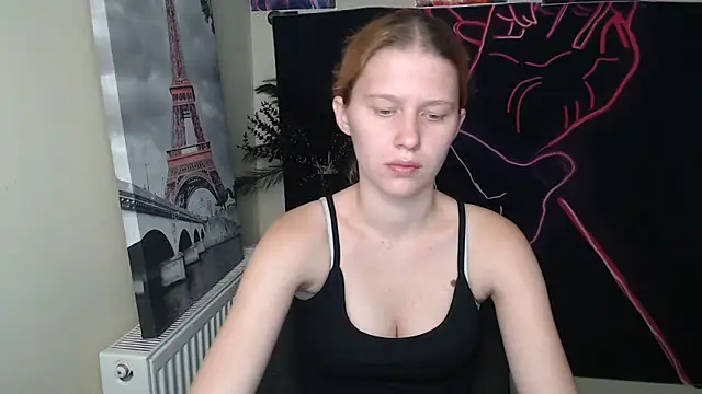 Snapshot of StellaCRL chatting on October 24, 2025, 7:02 pm StellaCRL online show from October 24, 2025, 7:02 pm