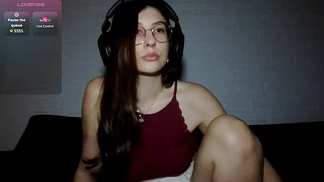 Snapshot of briannababy_ chatting on July 14, 2026, 5:30 pm briannababy online show from July 14, 2026, 5:30 pm
