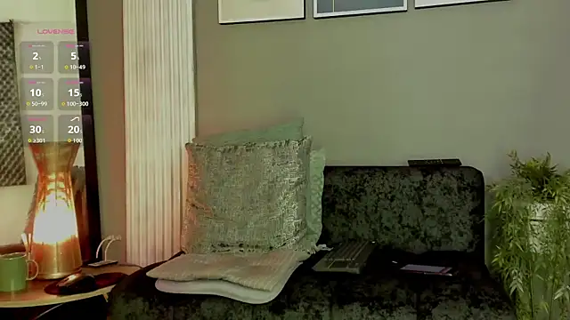 Snapshot of thomas_eliotts chatting on June 19, 2026, 7:30 pm thomas eliotts online show from June 19, 2026, 7:30 pm