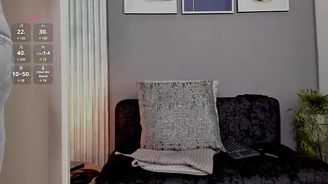 thomas eliotts online show from July 2, 2026, 7:53 pm
