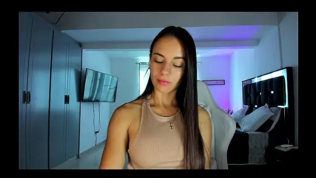 Snapshot of Sara_lopez_28 chatting on August 7, 2026, 1:06 pm Sara lopez 28 online show from August 7, 2026, 1:06 pm