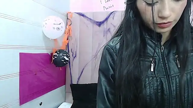 Snapshot of sara_caplerx chatting on October 20, 2025, 1:55 pm sara caplerx online show from October 20, 2025, 1:55 pm