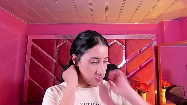 Eimy Sexy  online show from December 13, 2025, 8:04 pm