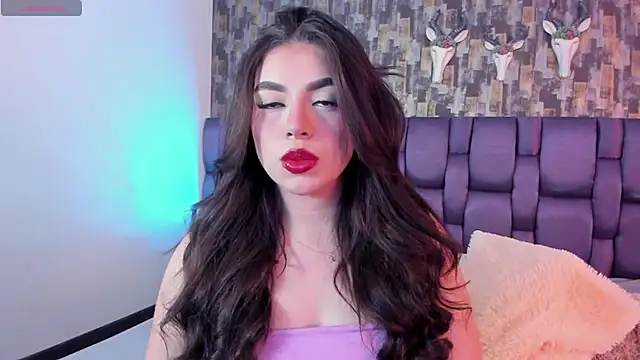 Snapshot of IsabellaAnngel chatting on November 27, 2025, 4:35 am IsabellaAnngel online show from November 27, 2025, 4:35 am