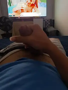 Snapshot of Tom18_hott chatting on February 25, 2026, 11:37 pm Tom18 hott online show from February 25, 2026, 11:37 pm