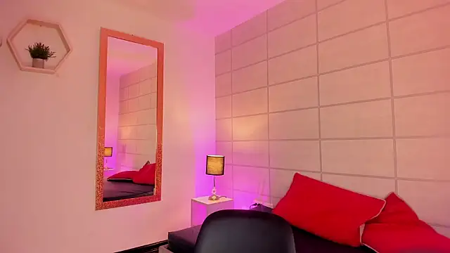 Christine Laam online show from March 17, 2026, 11:57 am