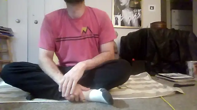 rickydickyskull online show from November 28, 2025, 2:56 am