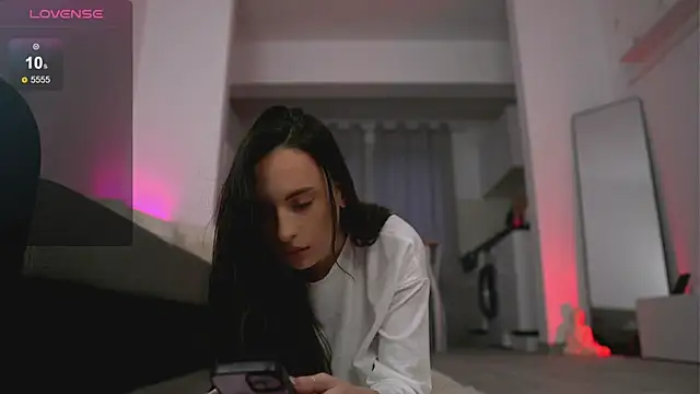 Snapshot of NattyPierce chatting on February 8, 2025, 5:40 am NattyPierce online show from February 8, 2025, 5:40 am