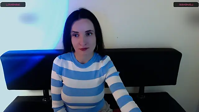 LaimaV  online show from February 25, 2026, 5:57 pm