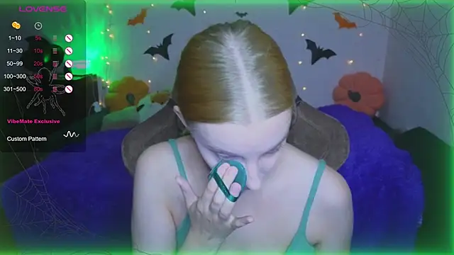 Fluffy muffin  online show from October 24, 2025, 3:33 pm