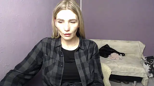 Snapshot of _sexy_lady chatting on October 23, 2025, 1:43 pm sexy lady online show from October 23, 2025, 1:43 pm