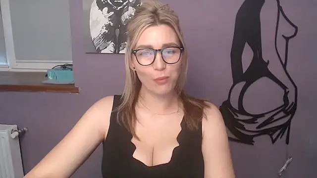Snapshot of _sexy_lady chatting on May 27, 2026, 2:13 pm sexy lady online show from May 27, 2026, 2:13 pm