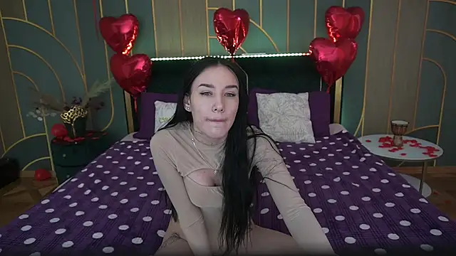 NikkiGoldSide online show from February 25, 2025, 1:53 pm