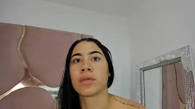 Snapshot of Sofia-candyht chatting on March 29, 2026, 5:25 pm Sofia-candyht online show from March 29, 2026, 5:25 pm