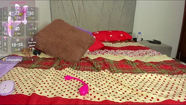 tammy  brown online show from December 4, 2025, 12:04 pm