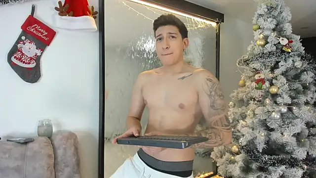 Snapshot of emmanuel_scor chatting on December 5, 2025, 12:43 am emmanuel scor online show from December 5, 2025, 12:43 am