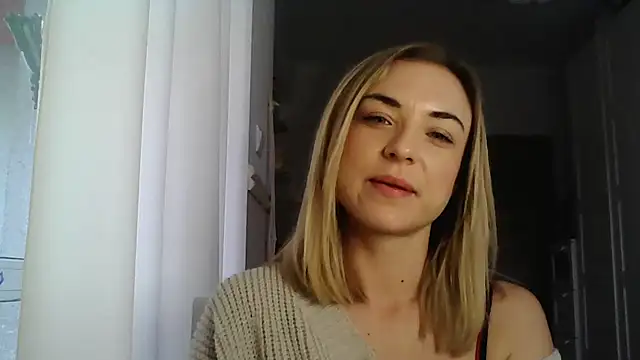 Snapshot of ashley_xlove chatting on February 6, 2025, 11:09 am ashley xlove online show from February 6, 2025, 11:09 am