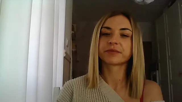 Snapshot of ashley_xlove chatting on January 14, 2025, 10:48 am ashley xlove online show from January 14, 2025, 10:48 am