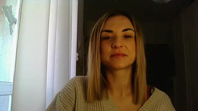 Snapshot of ashley_xlove chatting on February 18, 2025, 7:43 am ashley xlove online show from February 18, 2025, 7:43 am