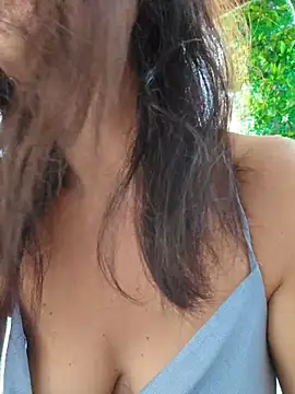 NataLive online show from November 11, 2025, 1:22 am