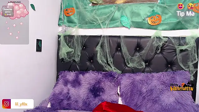 Snapshot of lily_f00x chatting on October 14, 2025, 12:50 pm lily f00x online show from October 14, 2025, 12:50 pm