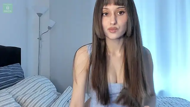erika hoiree online show from May 10, 2026, 9:02 am