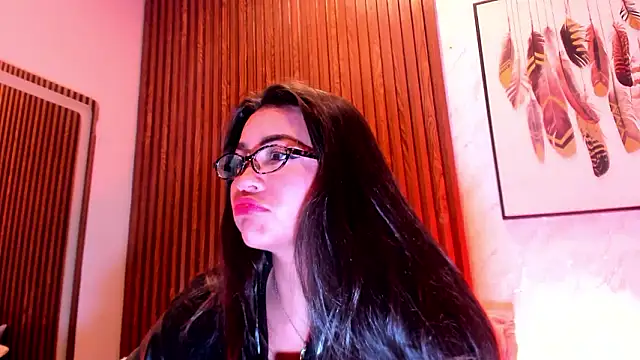 Snapshot of KimDevinne chatting on February 26, 2026, 2:55 am KimDevinne online show from February 26, 2026, 2:55 am