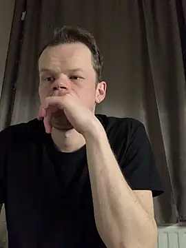 Snapshot of Maksiii-all chatting on March 10, 2025, 6:12 pm Maksiii-all online show from March 10, 2025, 6:12 pm