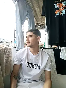 Snapshot of PhilipRich chatting on October 26, 2025, 3:12 pm PhilipRich online show from October 26, 2025, 3:12 pm