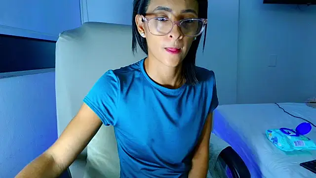 Snapshot of thedianakaro chatting on July 27, 2026, 2:29 am thedianakaro online show from July 27, 2026, 2:29 am