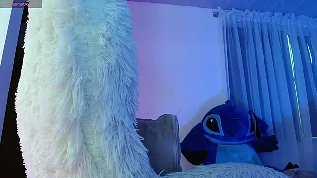 Snapshot of Aurora_blossom__ chatting on September 18, 2025, 9:07 pm Aurora blossom online show from September 18, 2025, 9:07 pm