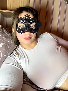 Snapshot of 69Laura696 chatting on December 5, 2025, 2:48 pm 69Laura696 online show from December 5, 2025, 2:48 pm