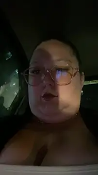 Snapshot of Chloee_ep chatting on November 27, 2025, 12:11 am Chloee ep online show from November 27, 2025, 12:11 am