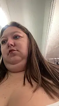 Chloee ep online show from March 22, 2026, 2:40 pm