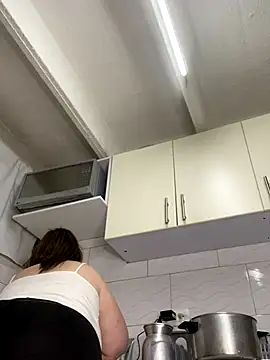 Snapshot of Chloee_ep chatting on October 30, 2025, 4:11 am Chloee ep online show from October 30, 2025, 4:11 am