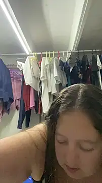 Snapshot of Chloee_ep chatting on June 22, 2026, 3:12 am Chloee ep online show from June 22, 2026, 3:12 am