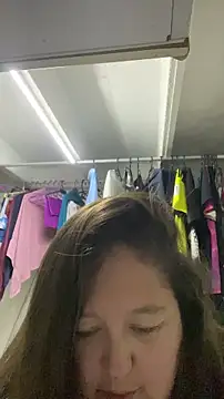 Snapshot of Chloee_ep chatting on July 2, 2026, 3:07 am Chloee ep online show from July 2, 2026, 3:07 am