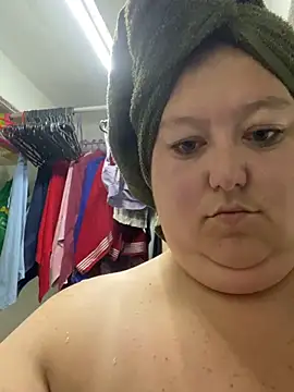 Snapshot of Chloee_ep chatting on July 25, 2026, 3:03 am Chloee ep online show from July 25, 2026, 3:03 am