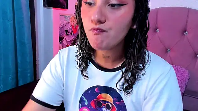 Snapshot of Mila_nixon02 chatting on November 22, 2025, 1:21 pm Mila nixon02 online show from November 22, 2025, 1:21 pm