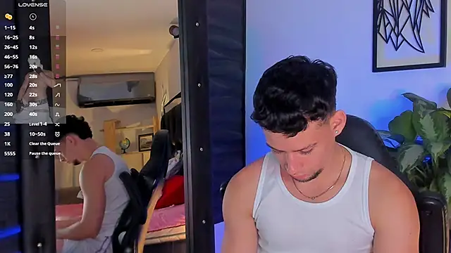 Snapshot of JadeSmiith_ chatting on November 6, 2025, 10:36 pm JadeSmiith online show from November 6, 2025, 10:36 pm