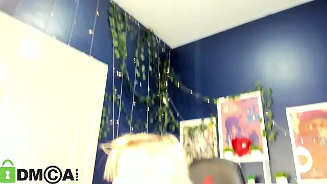 Sara Robinson online show from May 8, 2026, 2:59 am