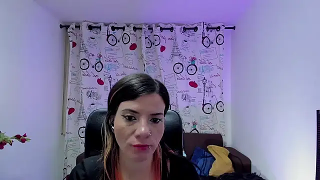 Snapshot of DanaaRey chatting on November 8, 2025, 2:53 pm DanaaRey online show from November 8, 2025, 2:53 pm